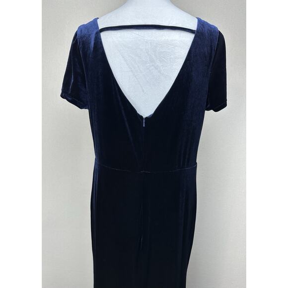 REVELRY Velvet Bridesmaid Dress in Deep Blue Women's Size 16 Faux Wrap. - Picture 7 of 16